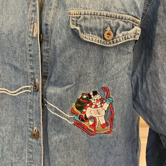 Christmas Denim Shirt Embroidery *Nutcracker Brand Size Small Snowman Tree - Picture 5 of 9